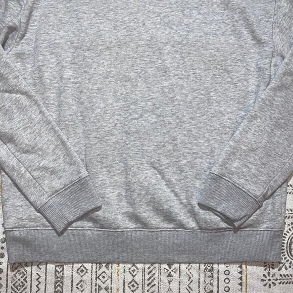 Tommy Hilfiger Women's Crew Neck Sweatshirt Medium - Picture 12 of 12